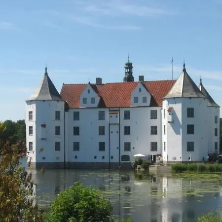 Апартаменты Lovely Place By Interhome