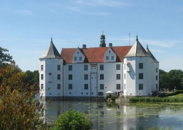 Апартаменты Lovely Place By Interhome